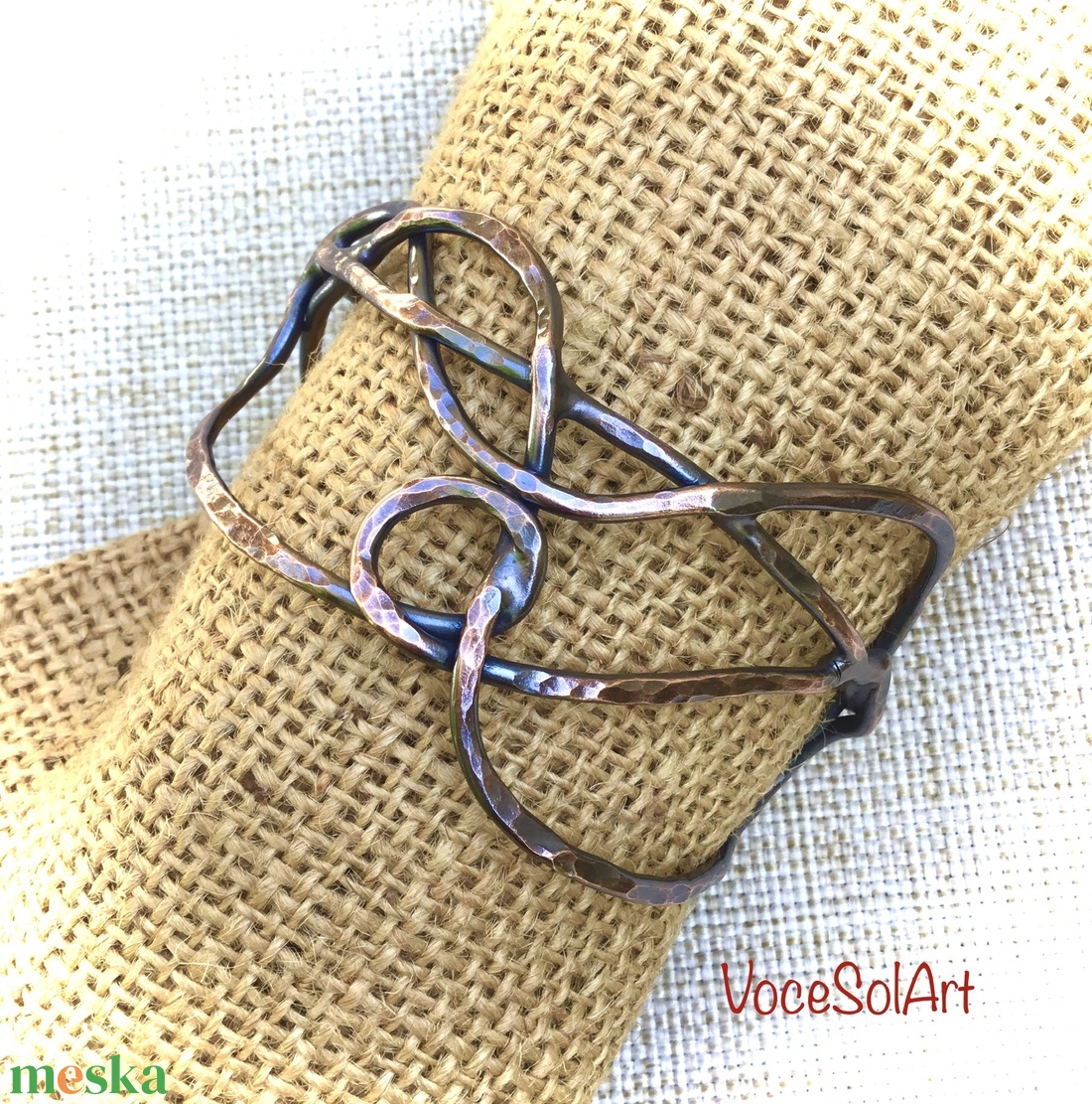 Ölelés karkötő - ékszer - karkötő - széles karkötő - Meska.hu