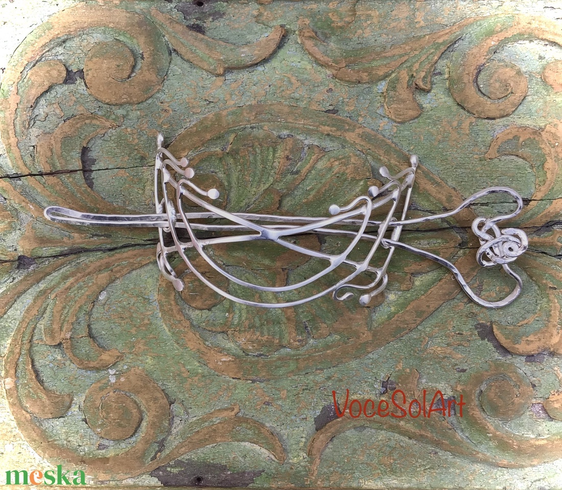 Ezüst félhold Hajcsat - ruha & divat - hajdísz & hajcsat - hajcsat & hajtű - Meska.hu Ezüst félhold Hajcsat - ruha & divat - hajdísz & hajcsat - hajcsat & hajtű - Meska.hu