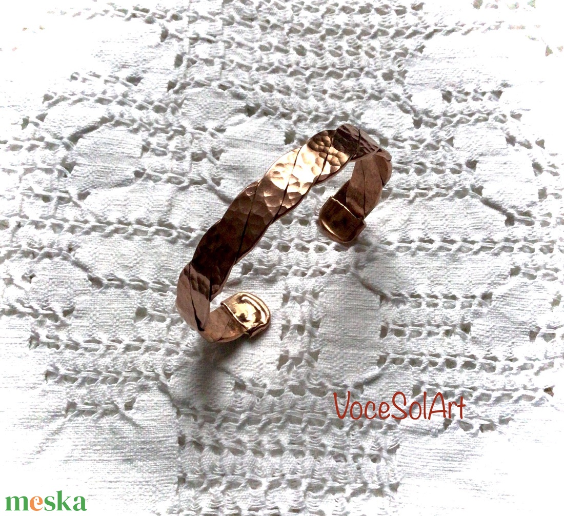 Kézenfogva vörösréz  karkötő - ékszer - karkötő - karperec - Meska.hu