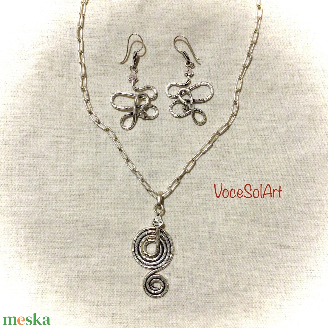 Kígyócska- Kígyó Fülbevaló és Nyaklánc - ékszer - ékszerszett - Meska.hu