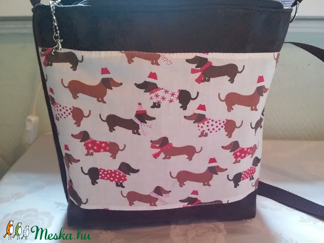 Vicces tacskók.... válltáska -  - Meska.hu