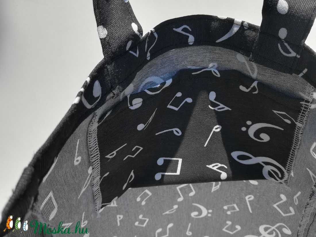 Kotta hurcibáló kis táska, kislányoknak -  - Meska.hu