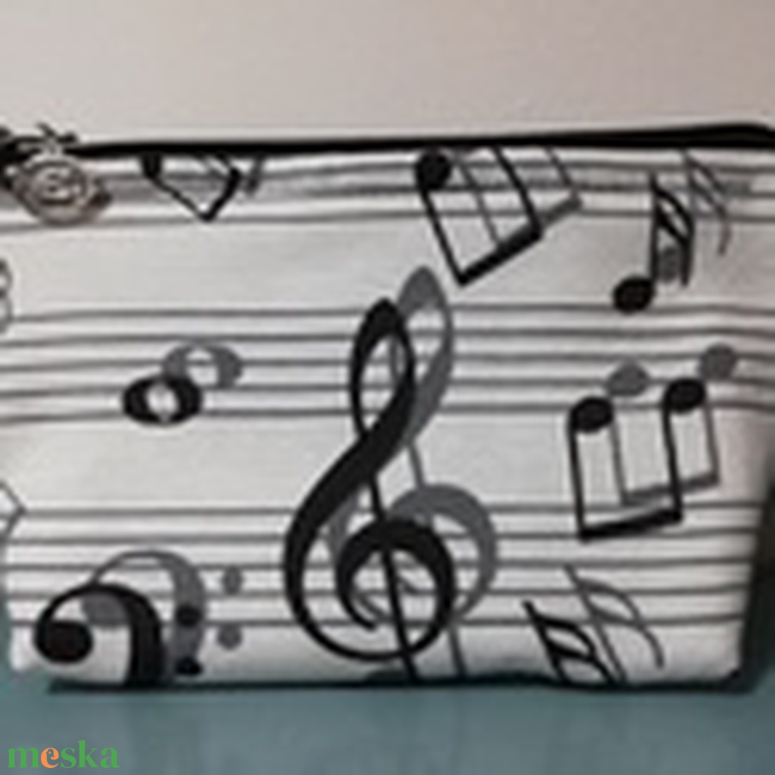 A zene az egy szerelem..... muzikalitáska - táska & tok - kézitáska & válltáska - válltáska - Meska.hu A zene az egy szerelem..... muzikalitáska - táska & tok - kézitáska & válltáska - válltáska - Meska.hu
