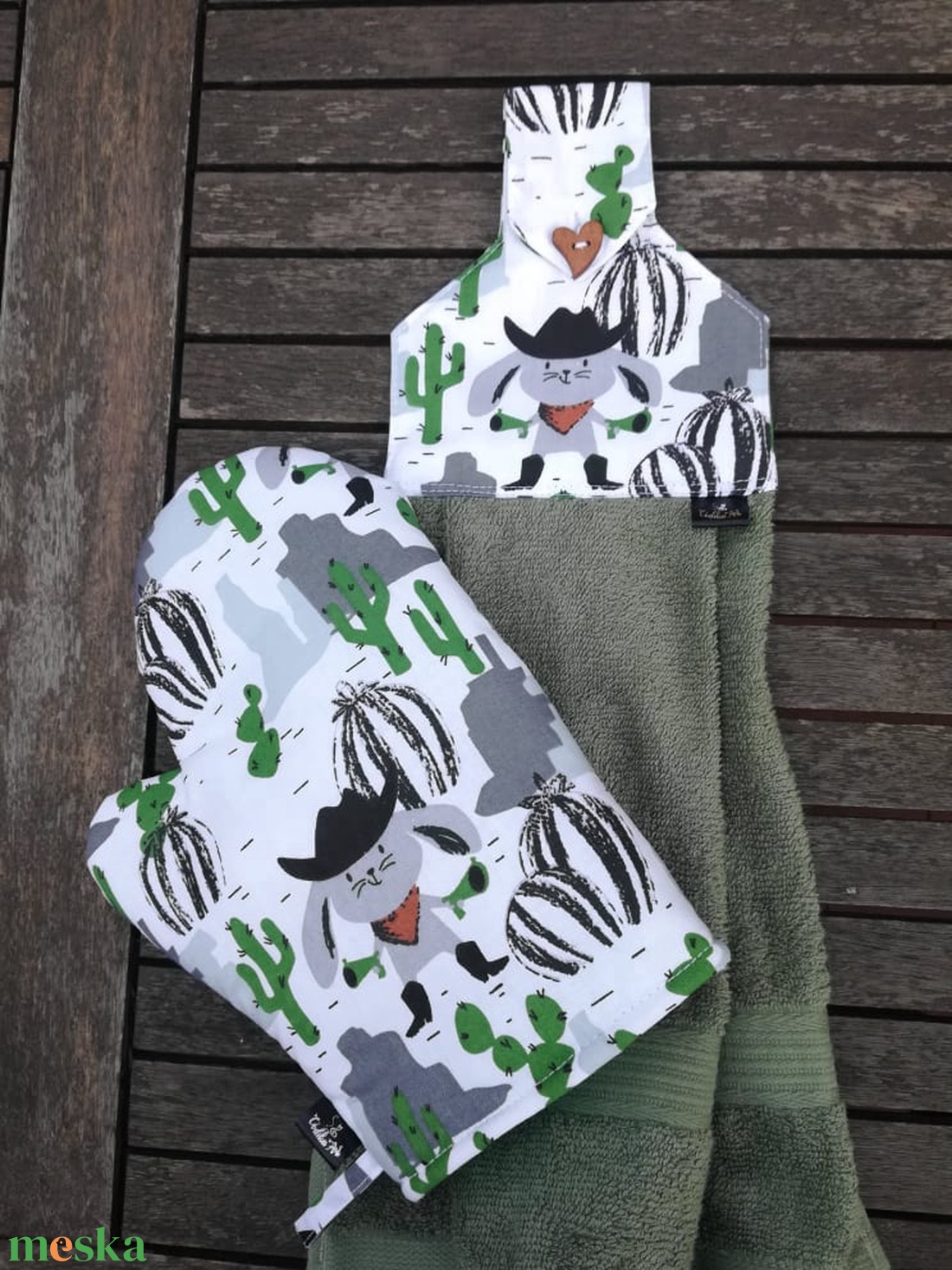 Nyúlseriff Mexikóban.....konyhai kéztörlő szett - otthon & életmód - konyhafelszerelés, tálalás - konyhai textil - konyharuha & törlőkendő - Meska.hu Nyúlseriff Mexikóban.....konyhai kéztörlő szett - otthon & életmód - konyhafelszerelés, tálalás - konyhai textil - konyharuha & törlőkendő - Meska.hu