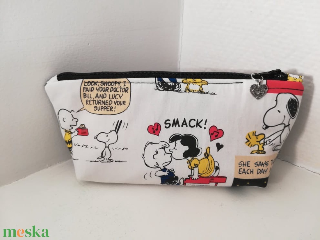 Snoopy rajzfilmjelenetek...... tolltartó - táska & tok - neszesszer - Meska.hu Snoopy rajzfilmjelenetek...... tolltartó - táska & tok - neszesszer - Meska.hu