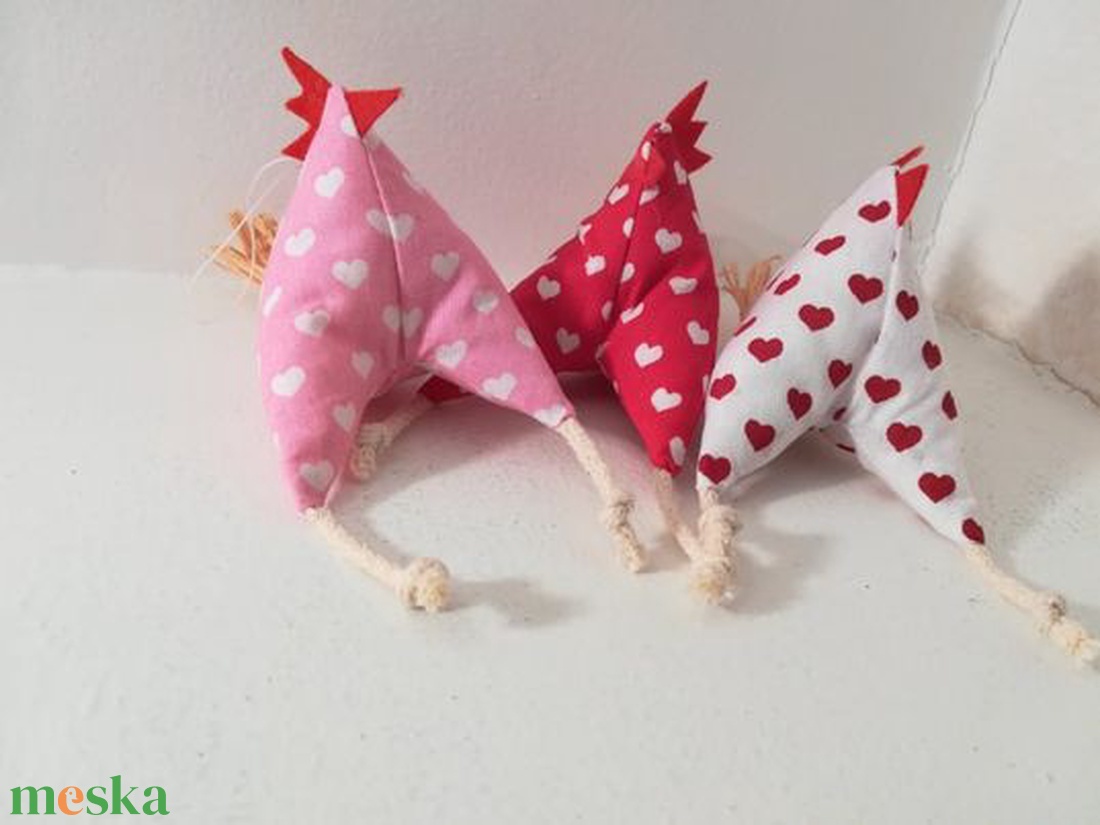 Tyúkocskák, húsvéti dekoráció - otthon & életmód - dekoráció - ajtó- és ablak dekoráció - ajtódísz & kopogtató - Meska.hu