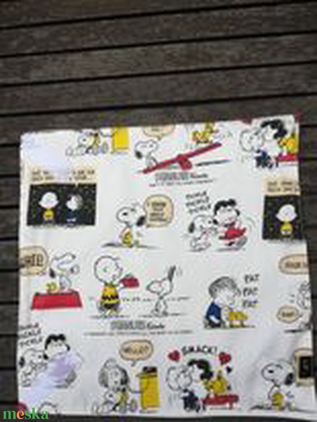 Ujraszalvéta, Snoopy - táska & tok - uzsonna- & ebéd tartó - szendvics csomagoló - Meska.hu Ujraszalvéta, Snoopy - táska & tok - uzsonna- & ebéd tartó - szendvics csomagoló - Meska.hu
