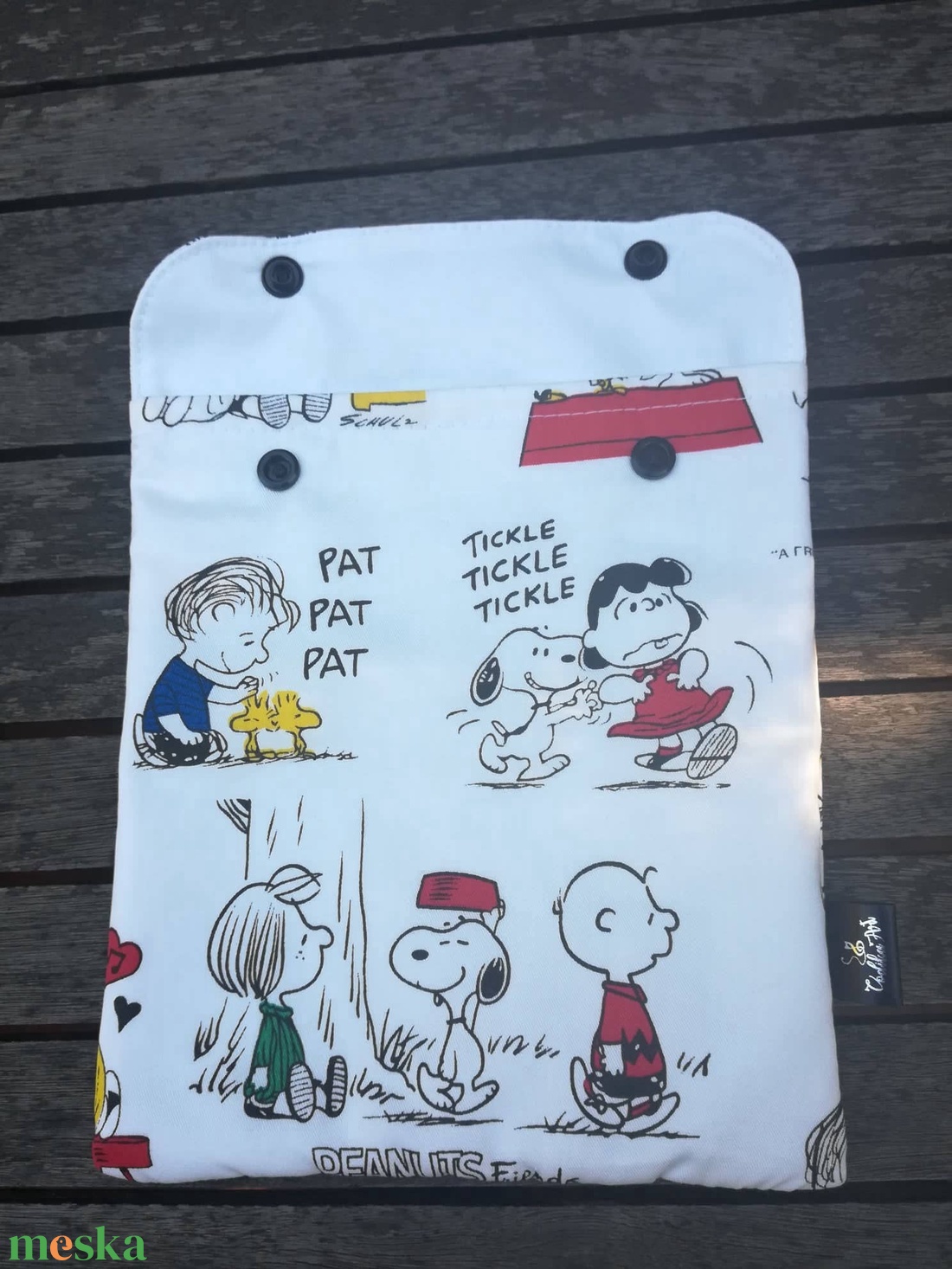 Snackbag Snoopys - táska & tok - uzsonna- & ebéd tartó - szendvics csomagoló - Meska.hu Snackbag Snoopys - táska & tok - uzsonna- & ebéd tartó - szendvics csomagoló - Meska.hu