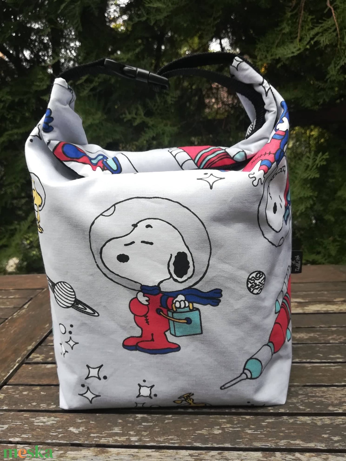 Uzsonnás táska snoopy, szürke - táska & tok - uzsonna- & ebéd tartó - ebéd tasak, doboz - Meska.hu Uzsonnás táska snoopy, szürke - táska & tok - uzsonna- & ebéd tartó - ebéd tasak, doboz - Meska.hu