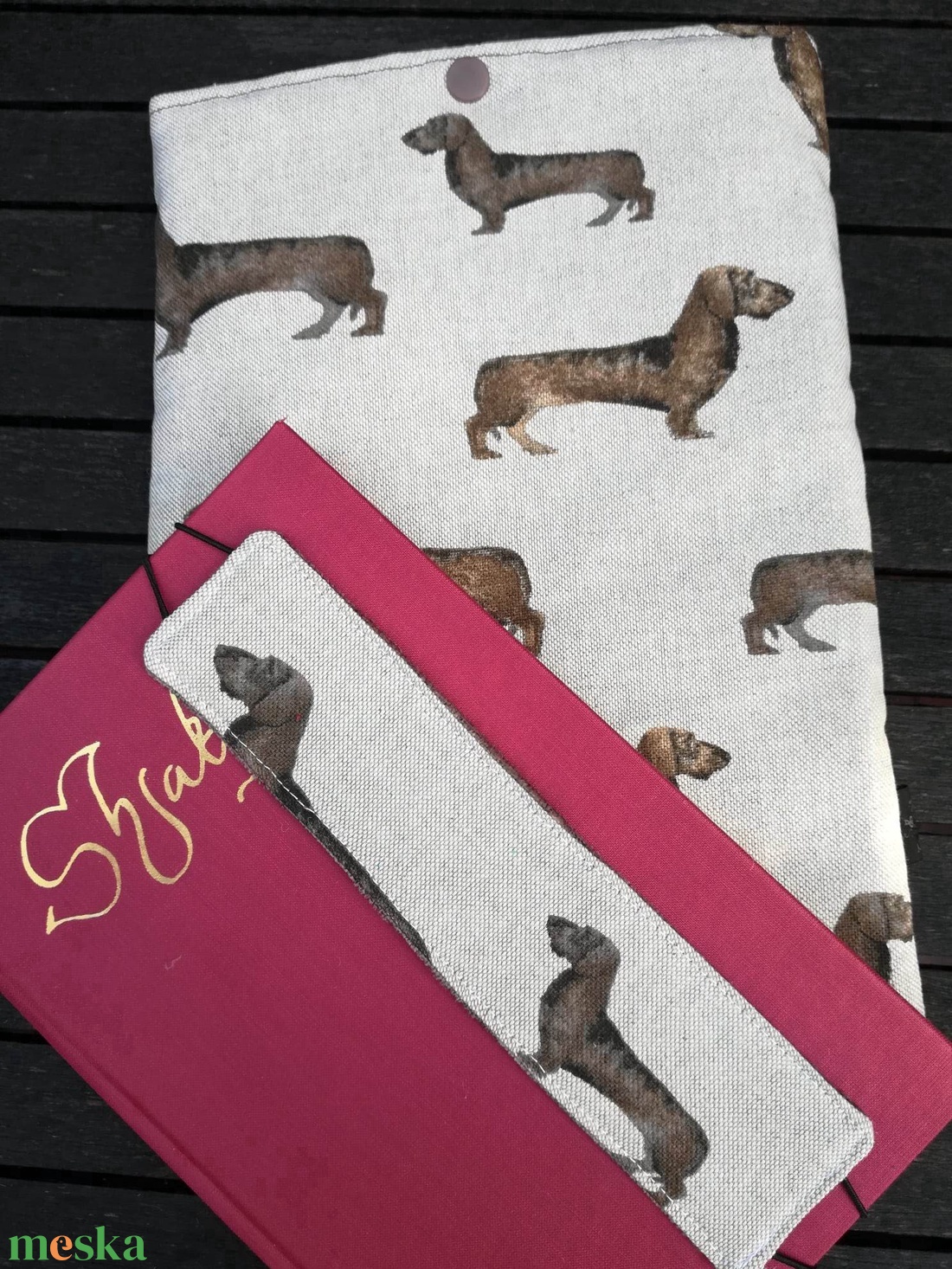 Könyvtok , drótszőrű tacskó - könyv & zene - könyvtok - Meska.hu