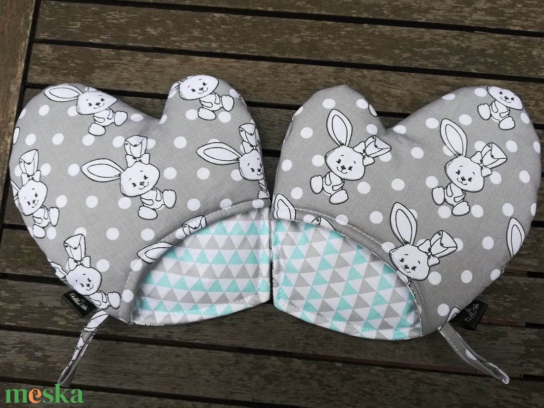 Edényfogó , húsvét, nyulacskák - otthon & életmód - konyhafelszerelés, tálalás - konyhai textil - edényfogó & edényfedő - Meska.hu