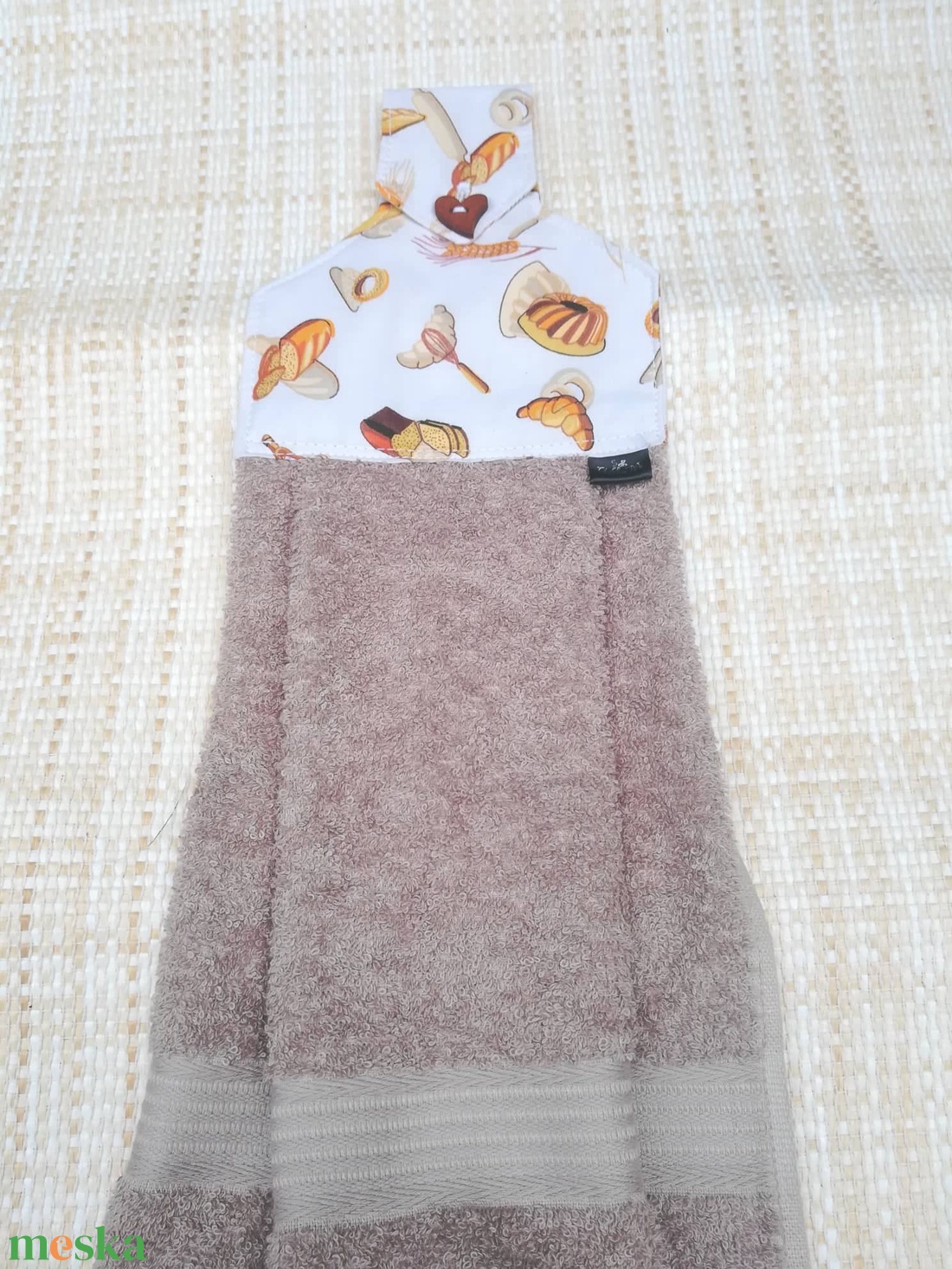 Péksütis konyhai kéztörlő - otthon & életmód - konyhafelszerelés, tálalás - konyhai textil - konyharuha & törlőkendő - Meska.hu Péksütis konyhai kéztörlő - otthon & életmód - konyhafelszerelés, tálalás - konyhai textil - konyharuha & törlőkendő - Meska.hu