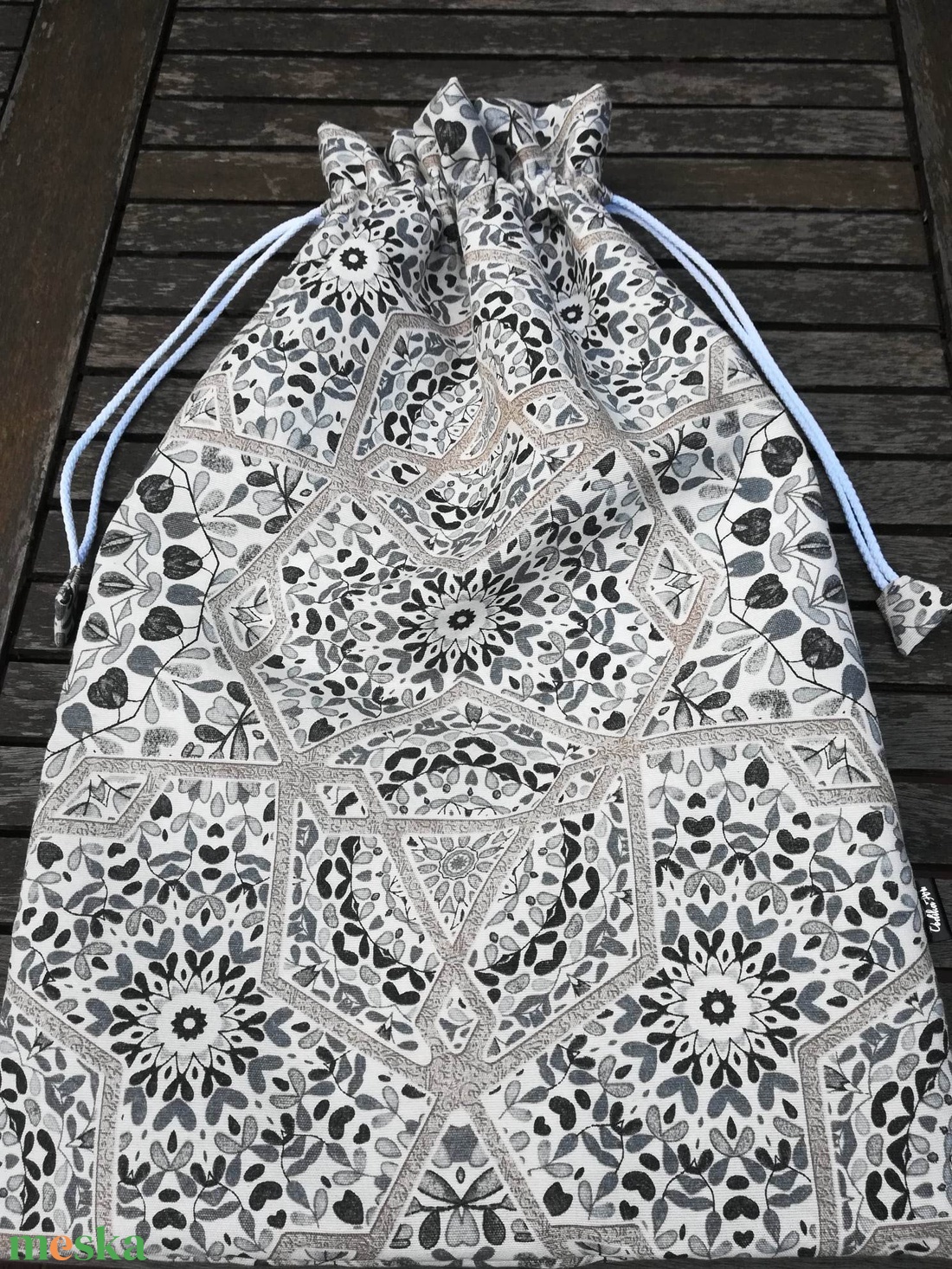 Kenyeres zsák, PUL-lal bélelt, csempe mintás kék - táska & tok - bevásárlás & shopper táska - kenyeres zsák - Meska.hu Kenyeres zsák, PUL-lal bélelt, csempe mintás kék - táska & tok - bevásárlás & shopper táska - kenyeres zsák - Meska.hu