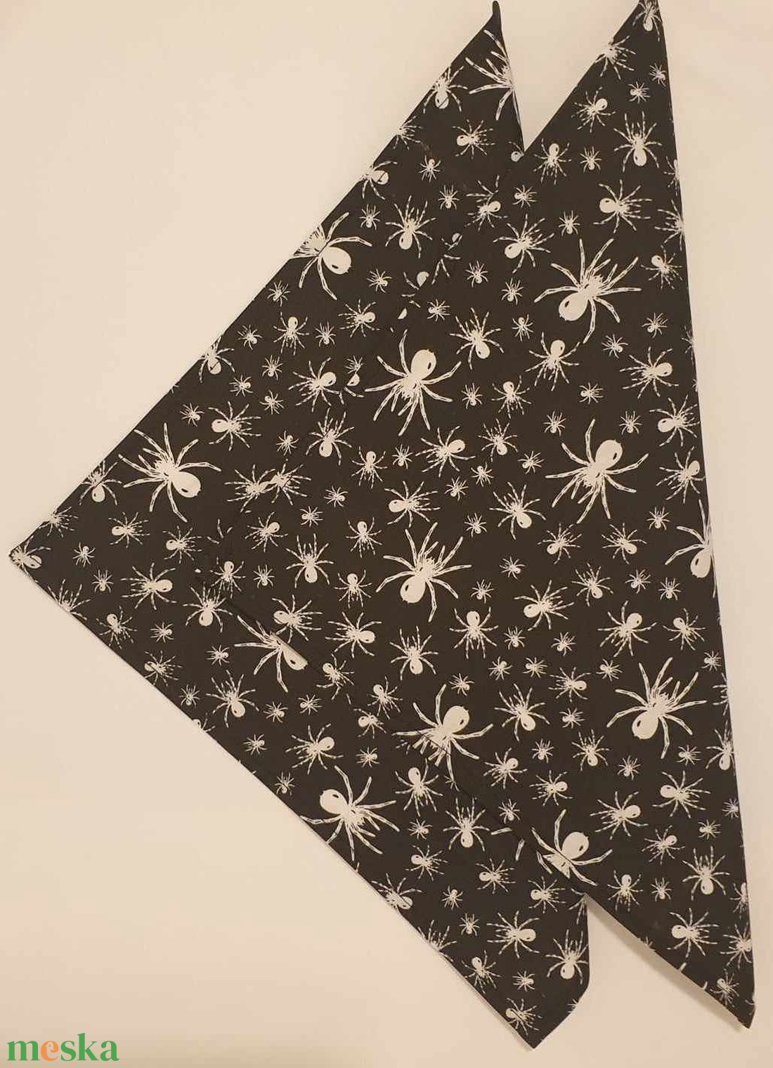 Textilszalvéta pókinvázió.... - otthon & életmód - konyhafelszerelés, tálalás - konyhai textil - szalvéta - Meska.hu Textilszalvéta pókinvázió.... - otthon & életmód - konyhafelszerelés, tálalás - konyhai textil - szalvéta - Meska.hu