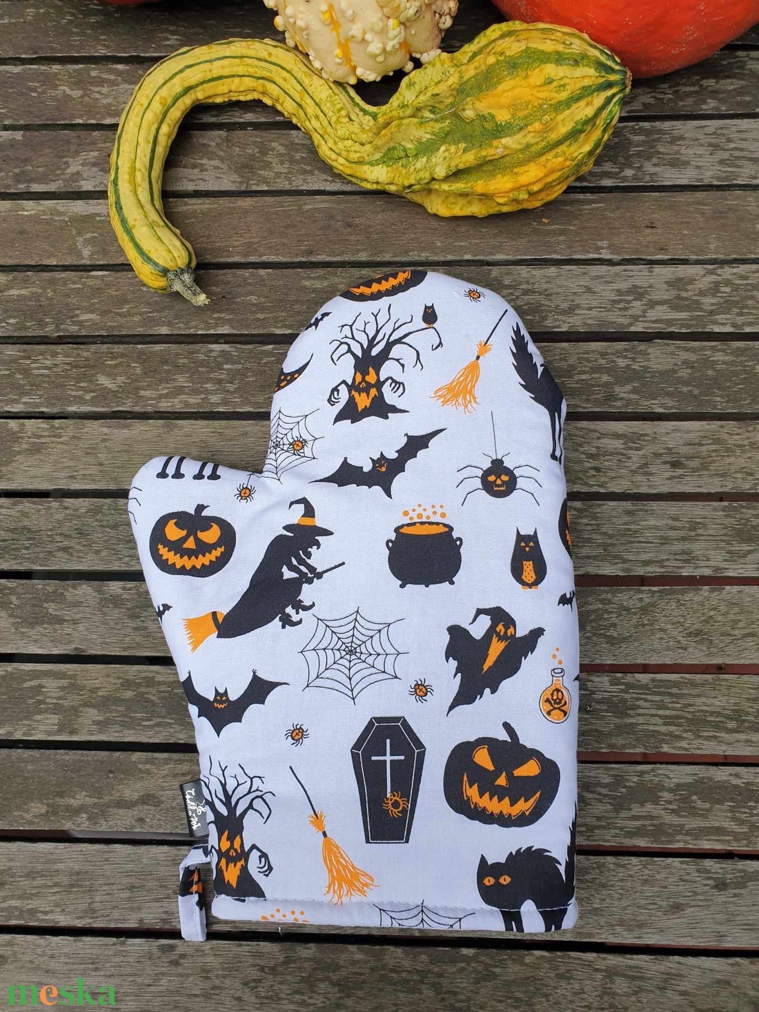 Edényfogó kesztyű, halloween  - otthon & életmód - konyhafelszerelés, tálalás - konyhai textil - edényfogó & edényfedő - Meska.hu