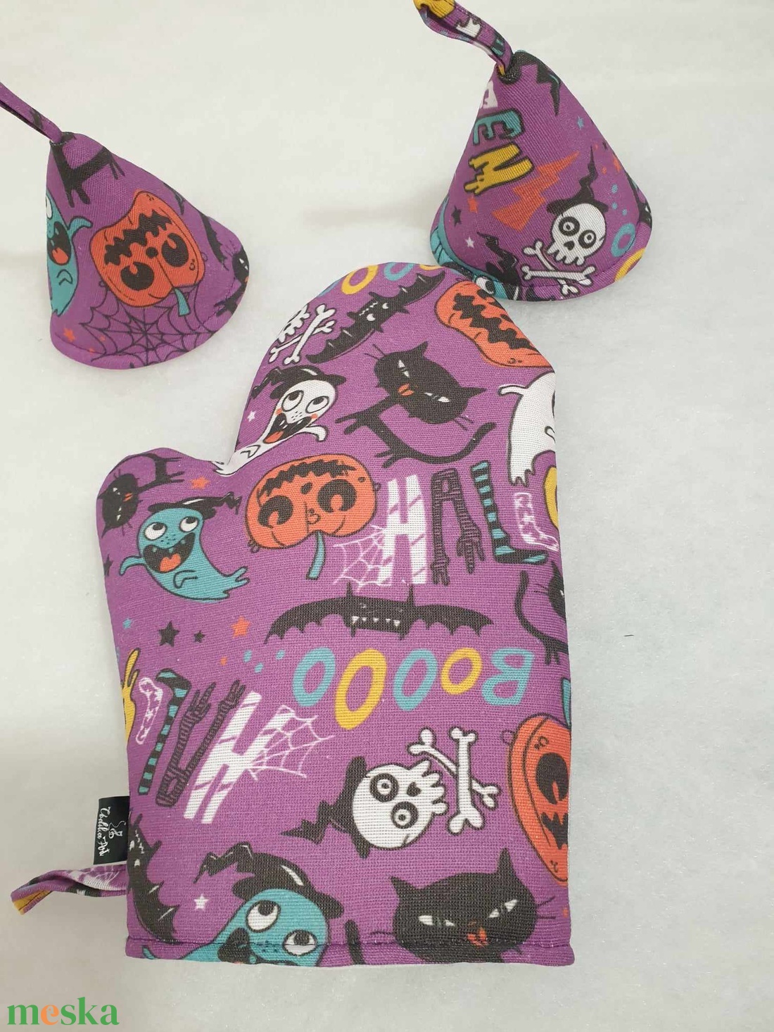 Edényfogó kesztyű szett , halloween.... - otthon & életmód - konyhafelszerelés, tálalás - konyhai textil - edényfogó & edényfedő - Meska.hu Edényfogó kesztyű szett , halloween.... - otthon & életmód - konyhafelszerelés, tálalás - konyhai textil - edényfogó & edényfedő - Meska.hu