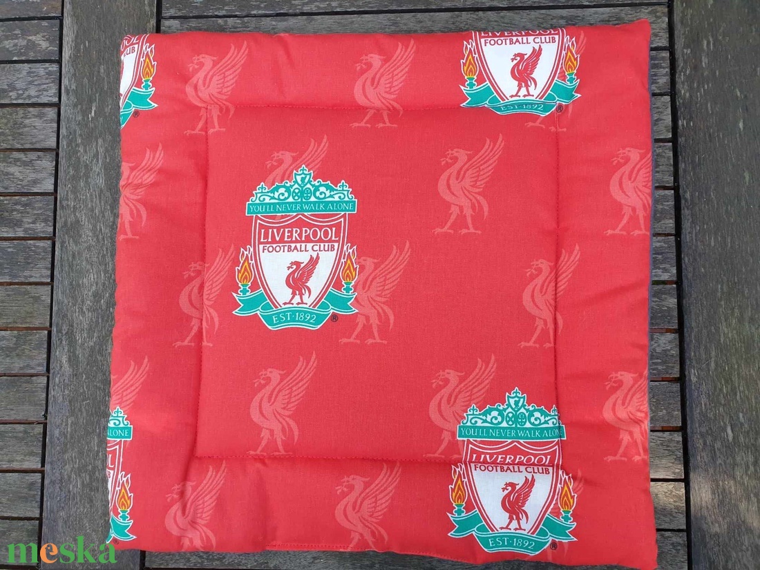 Székpárna. Liverpool Football Club - otthon & életmód - lakástextil - székpárna, huzat - Meska.hu