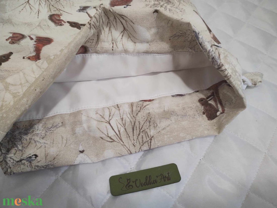 Kenyeres zsák PUL béléssel, téli erdő őzekkel.... - táska & tok - bevásárlás & shopper táska - kenyeres zsák - Meska.hu Kenyeres zsák PUL béléssel, téli erdő őzekkel.... - táska & tok - bevásárlás & shopper táska - kenyeres zsák - Meska.hu