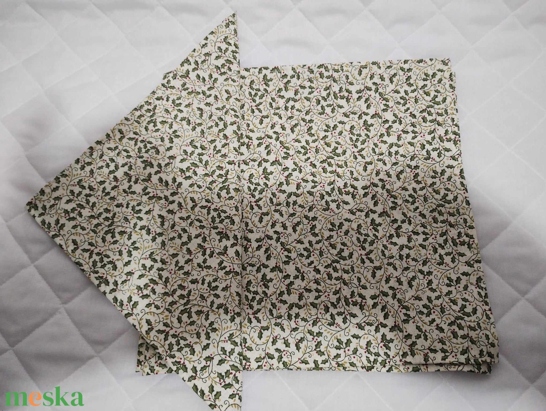 4 db textil szalvéta, magyal /ilex/ mintás - otthon & életmód - konyhafelszerelés, tálalás - konyhai textil - szalvéta - Meska.hu