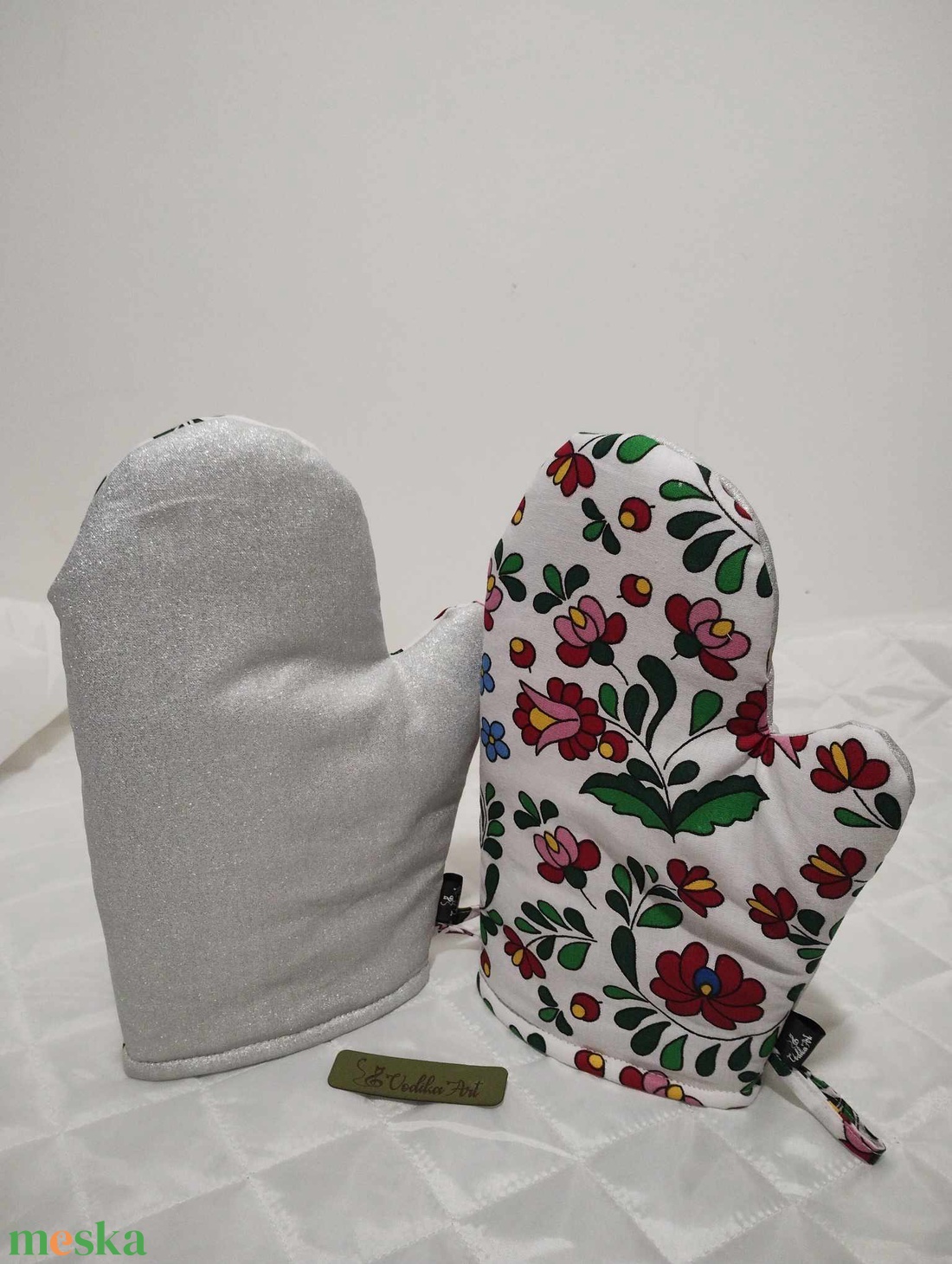 1 pár kalocsai edényfogó kesztyű - otthon & életmód - konyhafelszerelés, tálalás - konyhai textil - edényfogó & edényfedő - Meska.hu