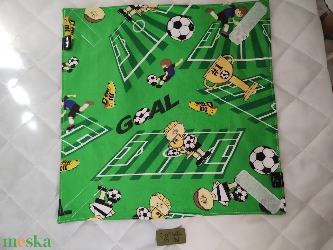 Snackbag, foci, zöld-fehér - táska & tok - uzsonna- & ebéd tartó - szendvics csomagoló - Meska.hu Snackbag, foci, zöld-fehér - táska & tok - uzsonna- & ebéd tartó - szendvics csomagoló - Meska.hu