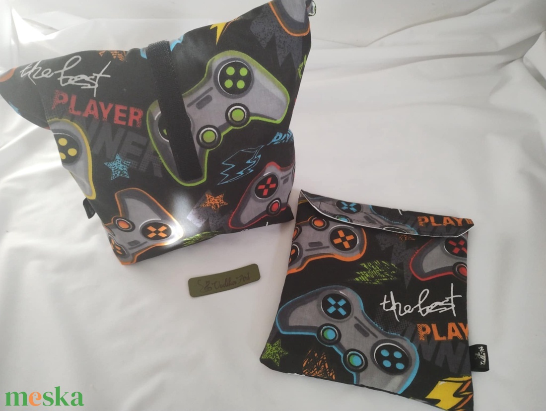 Uzsonnás zsák, gamer.... - táska & tok - uzsonna- & ebéd tartó - ebéd tasak, doboz - Meska.hu Uzsonnás zsák, gamer.... - táska & tok - uzsonna- & ebéd tartó - ebéd tasak, doboz - Meska.hu