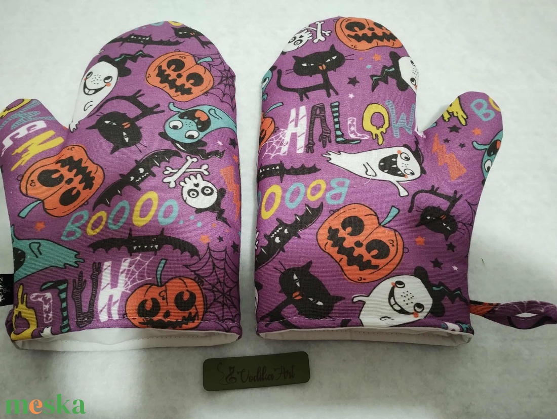 Edényfogó kesztyű szett , halloween.... - otthon & életmód - konyhafelszerelés, tálalás - konyhai textil - edényfogó & edényfedő - Meska.hu Edényfogó kesztyű szett , halloween.... - otthon & életmód - konyhafelszerelés, tálalás - konyhai textil - edényfogó & edényfedő - Meska.hu