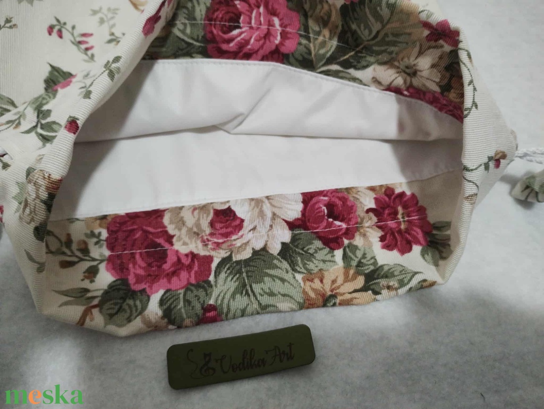 Kenyeres zsák , PUL-lal bélelt, színes rózsák..... - táska & tok - bevásárlás & shopper táska - kenyeres zsák - Meska.hu Kenyeres zsák , PUL-lal bélelt, színes rózsák..... - táska & tok - bevásárlás & shopper táska - kenyeres zsák - Meska.hu