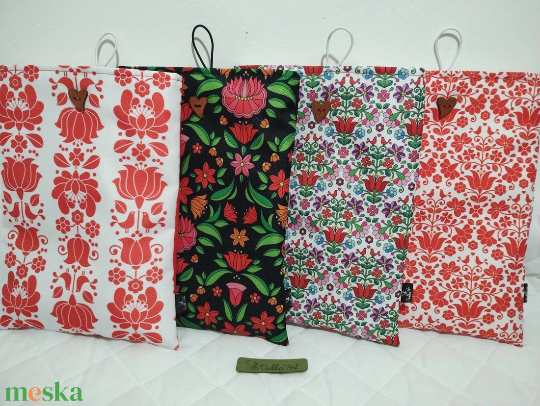 Könyvtok, népies jellegű, madárkákkal - könyv & zene - könyvtok - Meska.hu