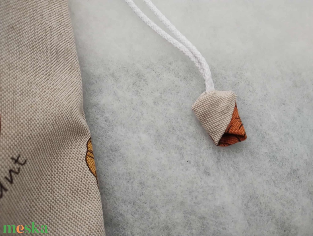 Kenyeres zsák, PUL-lal bélelt, croissant - táska & tok - bevásárlás & shopper táska - kenyeres zsák - Meska.hu