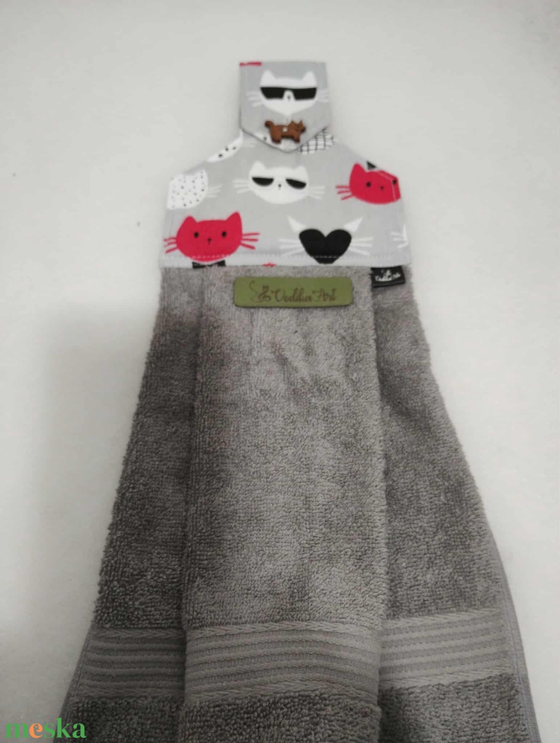 Konyhai kéztörlő, színes cicafejek - otthon & életmód - konyhafelszerelés, tálalás - konyhai textil - konyharuha & törlőkendő - Meska.hu