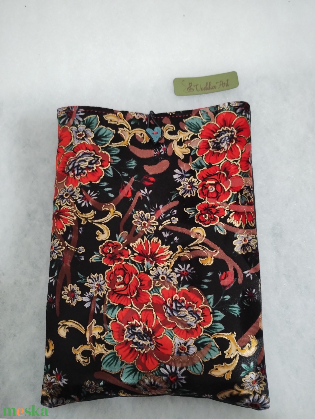 Elegáns plüss könyvtok - könyv & zene - könyvtok - Meska.hu