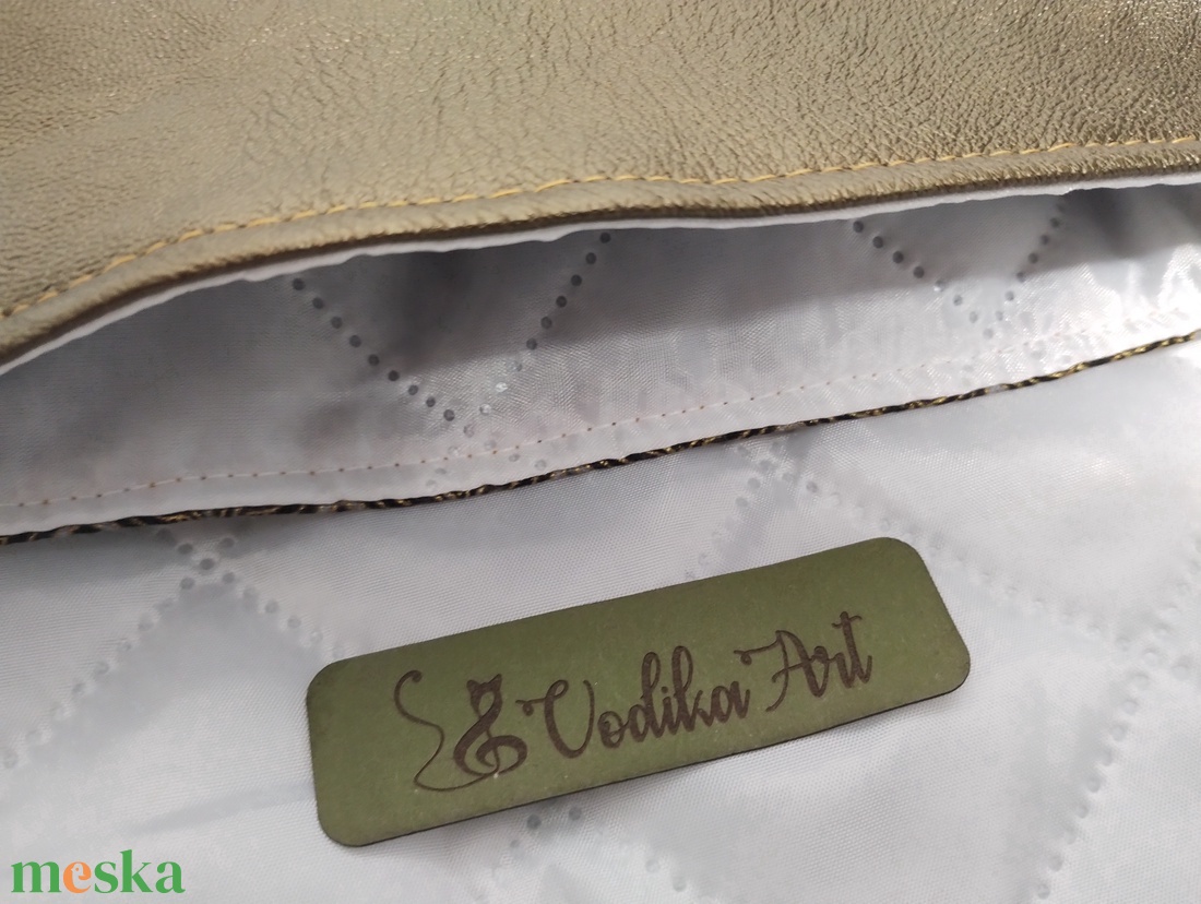 Könyvtok, csupa arany.... - könyv & zene - könyvtok - Meska.hu