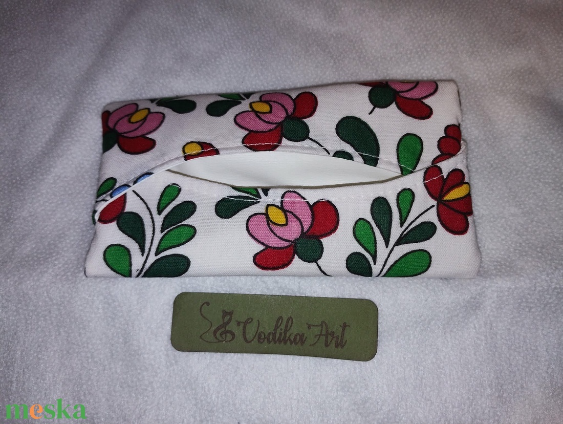 Papírzsepi tartó, magyaros, kalocsai - táska & tok - pénztárca & más tok - zsebkendőtartó tok - Meska.hu