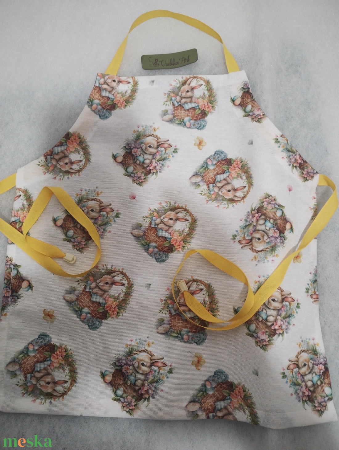 Nyuszkók,   gyerek kötény 3-6 évesre, - otthon & életmód - konyhafelszerelés, tálalás - konyhai textil - kötény - Meska.hu