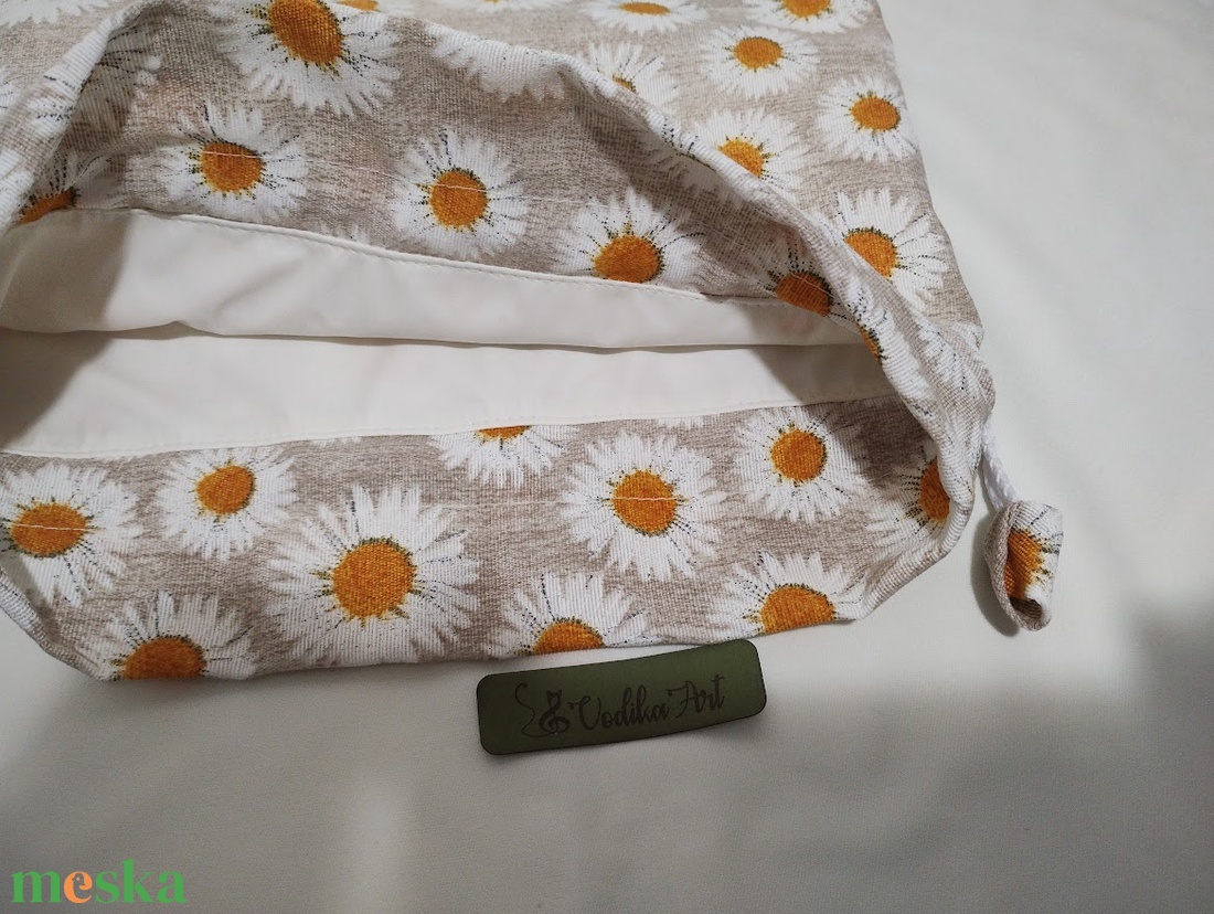 Kenyeres zsák , PUL-lal bélelt, kamilla virág - táska & tok - bevásárlás & shopper táska - kenyeres zsák - Meska.hu