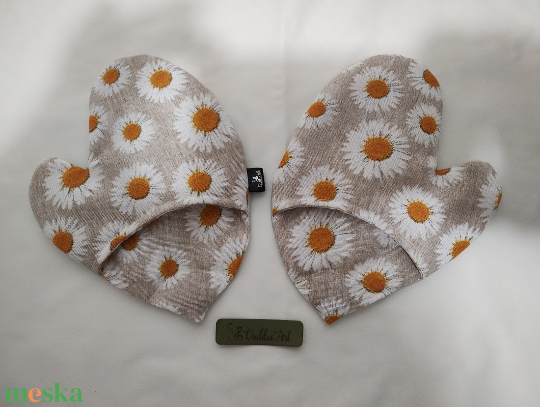 Edényfogó mágnessel, kamilla virágok - otthon & életmód - konyhafelszerelés, tálalás - konyhai textil - edényfogó & edényfedő - Meska.hu