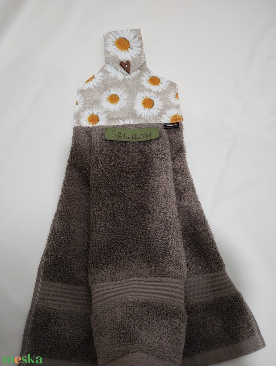 Kamilla virágok.......kéztörlő  - otthon & életmód - konyhafelszerelés, tálalás - konyhai textil - konyharuha & törlőkendő - Meska.hu