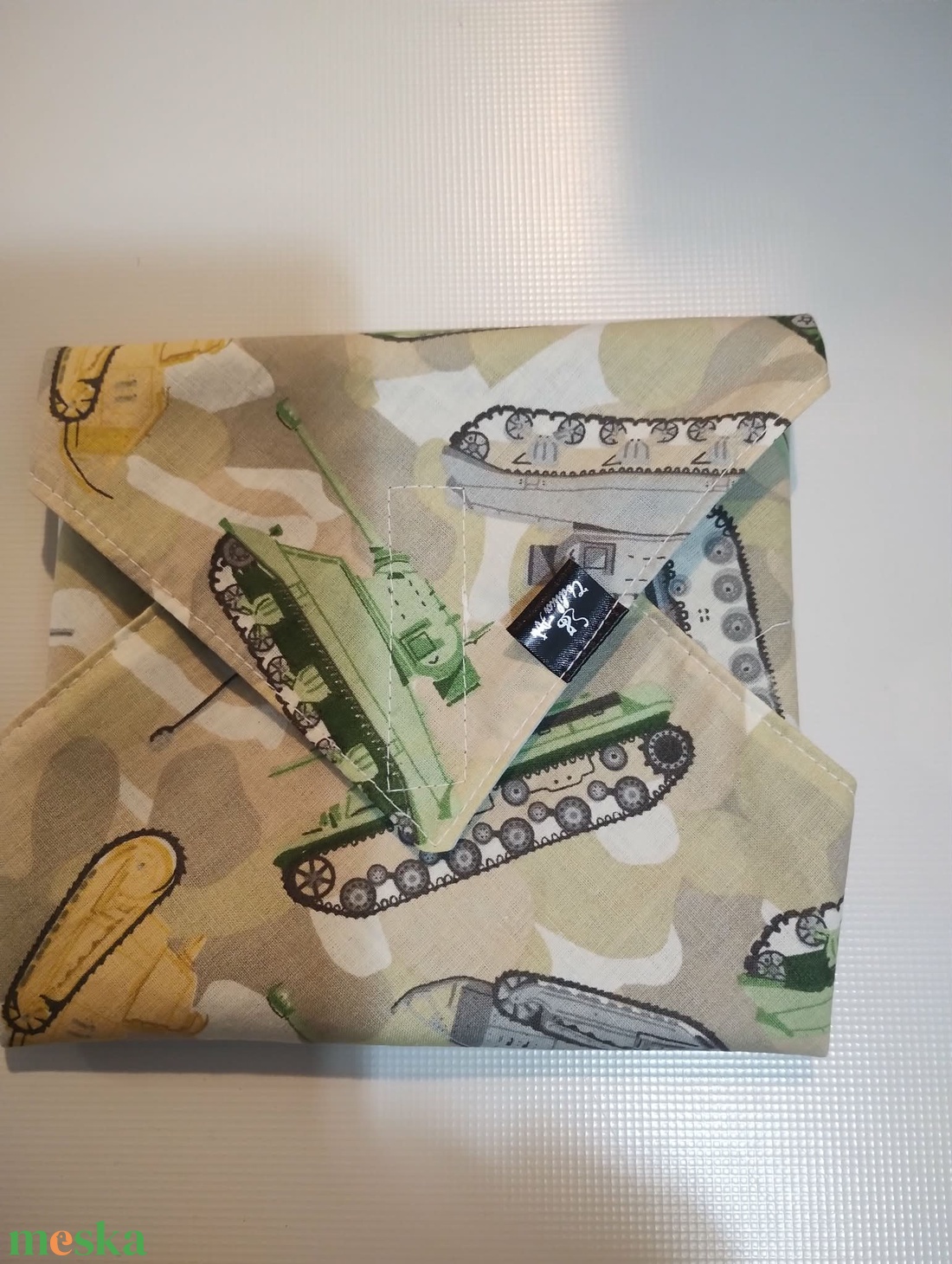 Újraszalvéta tankok - otthon & életmód - konyhafelszerelés, tálalás - konyhai textil - szalvéta - Meska.hu