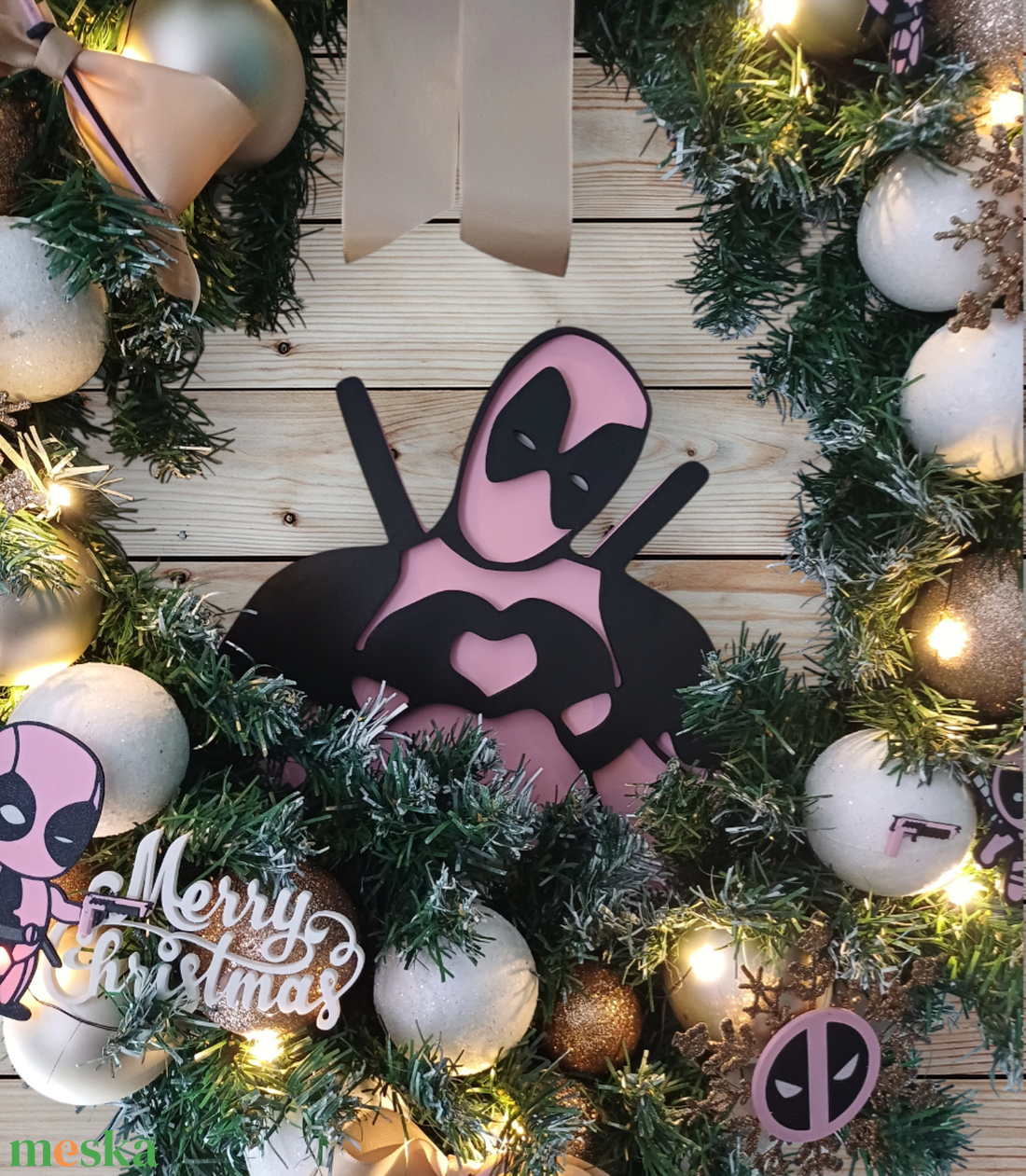Deadpool x Barbie (Barbiepool) ajtódísz - karácsony - karácsonyi lakásdekoráció - karácsonyi ajtódíszek - Meska.hu