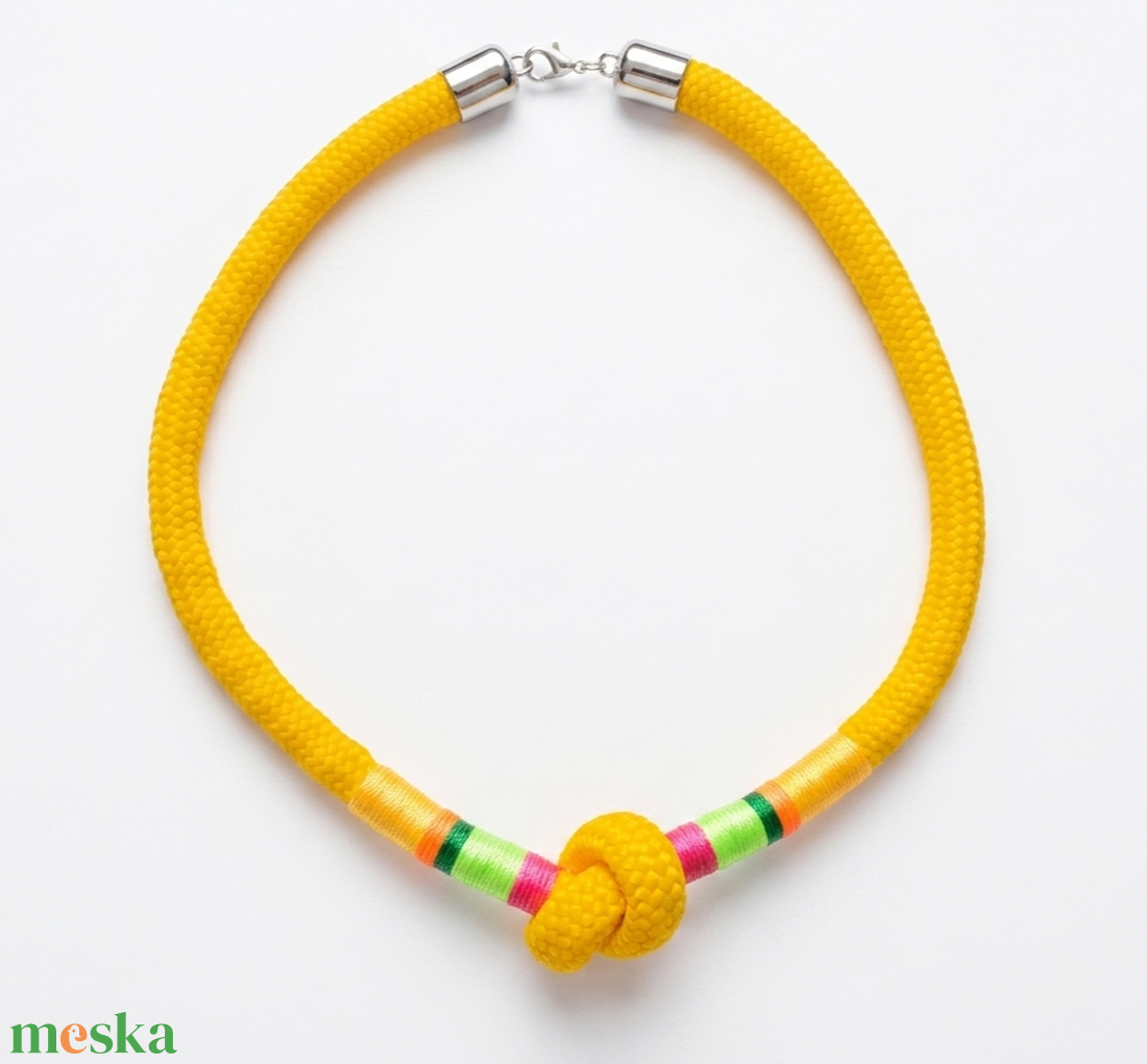 Kézműves statement sárga kötélnyaklánc � színes díszítéssel - ékszer - nyaklánc - statement nyaklánc - Meska.hu