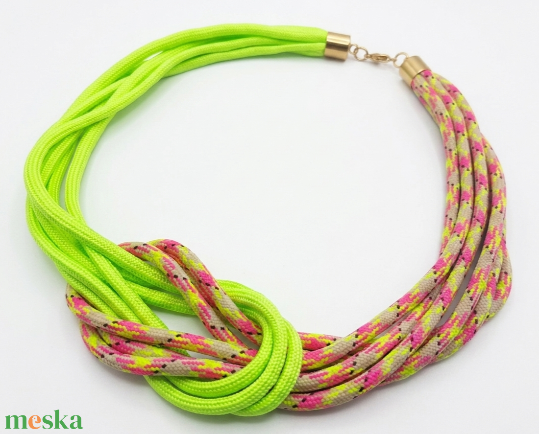 Többszálas csomózott paracord nyaklánc - neonzöld, pink - ékszer - nyaklánc - statement nyaklánc - Meska.hu