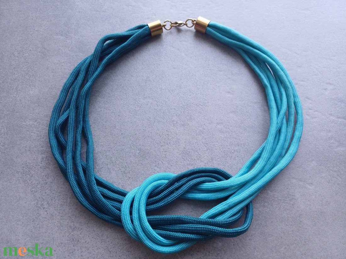 Többszálas csomózott paracord nyaklánc - teal, türkiz - ékszer - nyaklánc - statement nyaklánc - Meska.hu