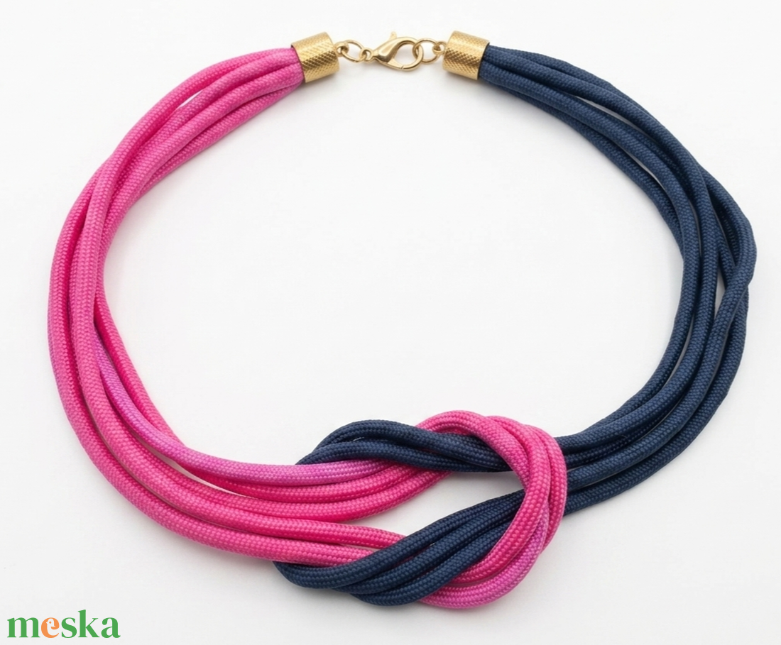 Többszálas csomózott paracord nyaklánc - tengerészkék, pink - ékszer - nyaklánc - statement nyaklánc - Meska.hu