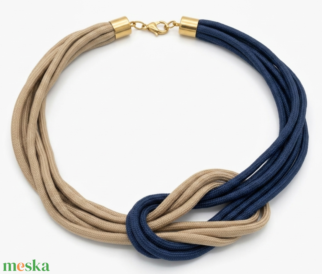 Többszálas csomózott paracord nyaklánc - bézs, tengerészkék - ékszer - nyaklánc - statement nyaklánc - Meska.hu