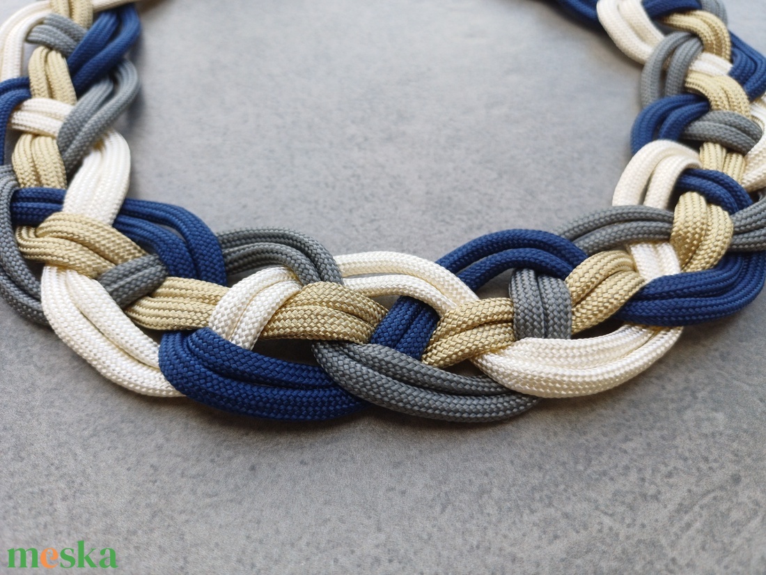 A tenger királynője - paracord nyaklánc - ékszer - nyaklánc - statement nyaklánc - Meska.hu