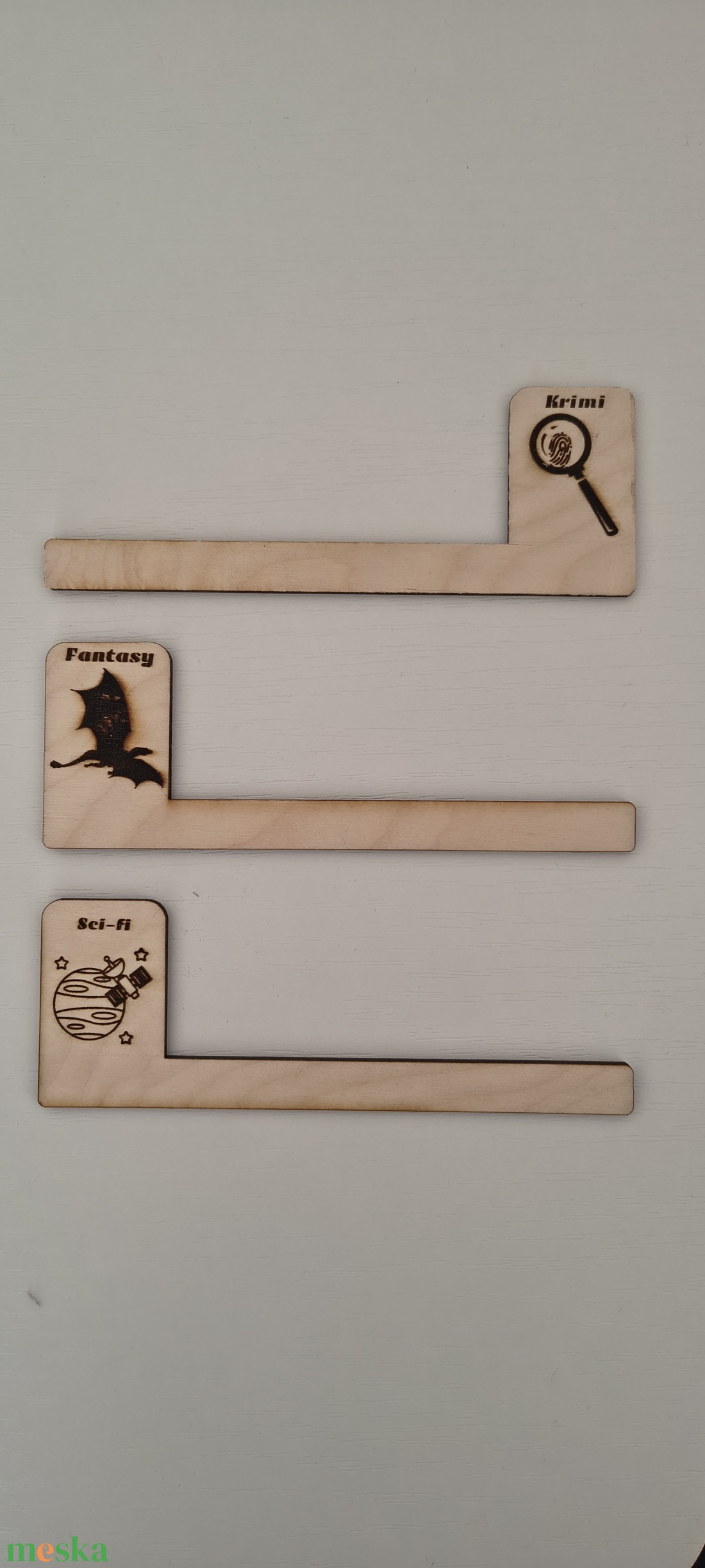 Könyvcégér - otthon & életmód - dekoráció - asztal és polc dekoráció - könyvszobor - Meska.hu