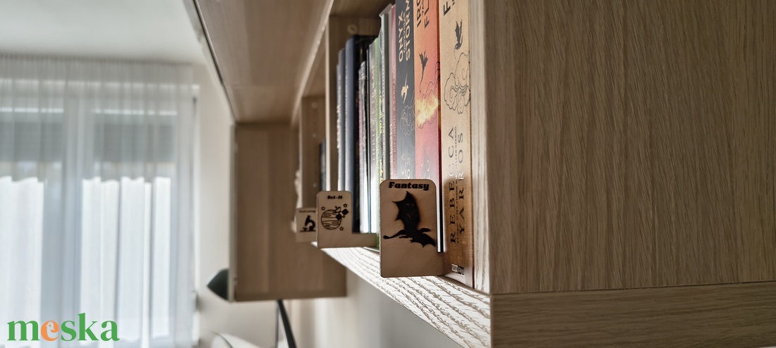 Könyvcégér - otthon & életmód - dekoráció - asztal és polc dekoráció - könyvszobor - Meska.hu