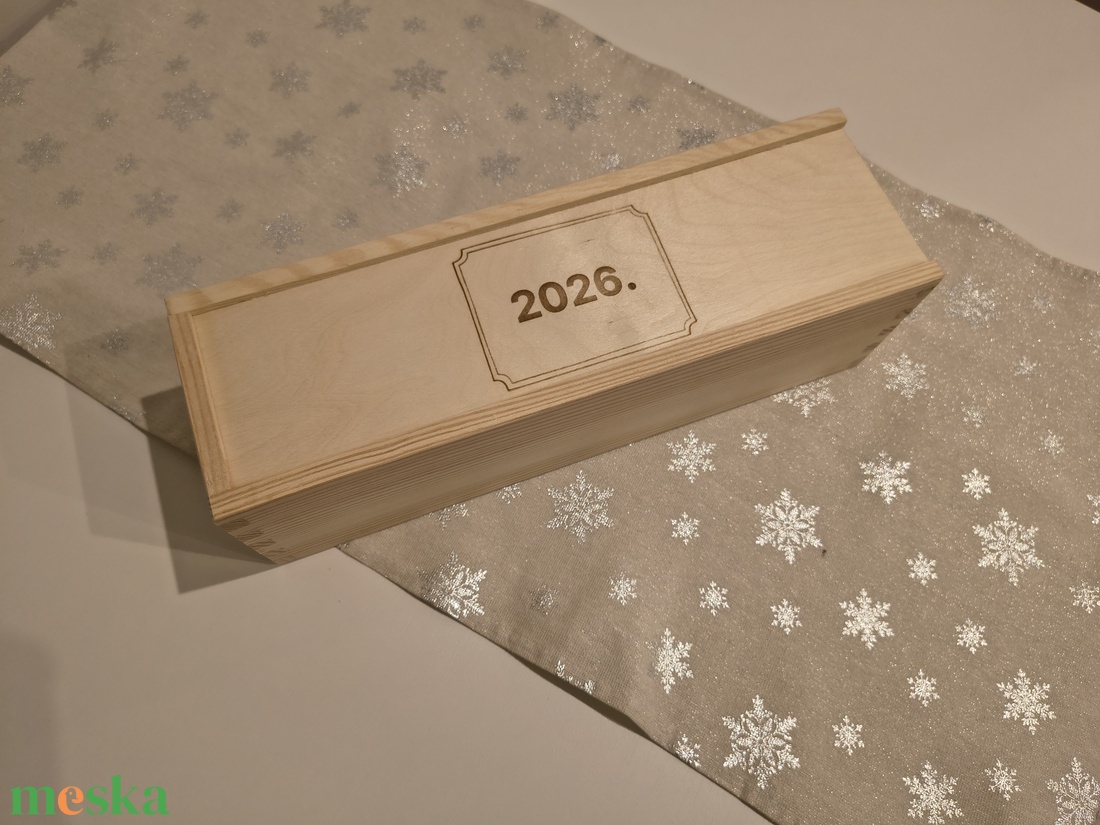 Szilveszteri ajándék doboz - otthon & életmód - konyhafelszerelés, tálalás - italos kellékek - boros díszdoboz - Meska.hu