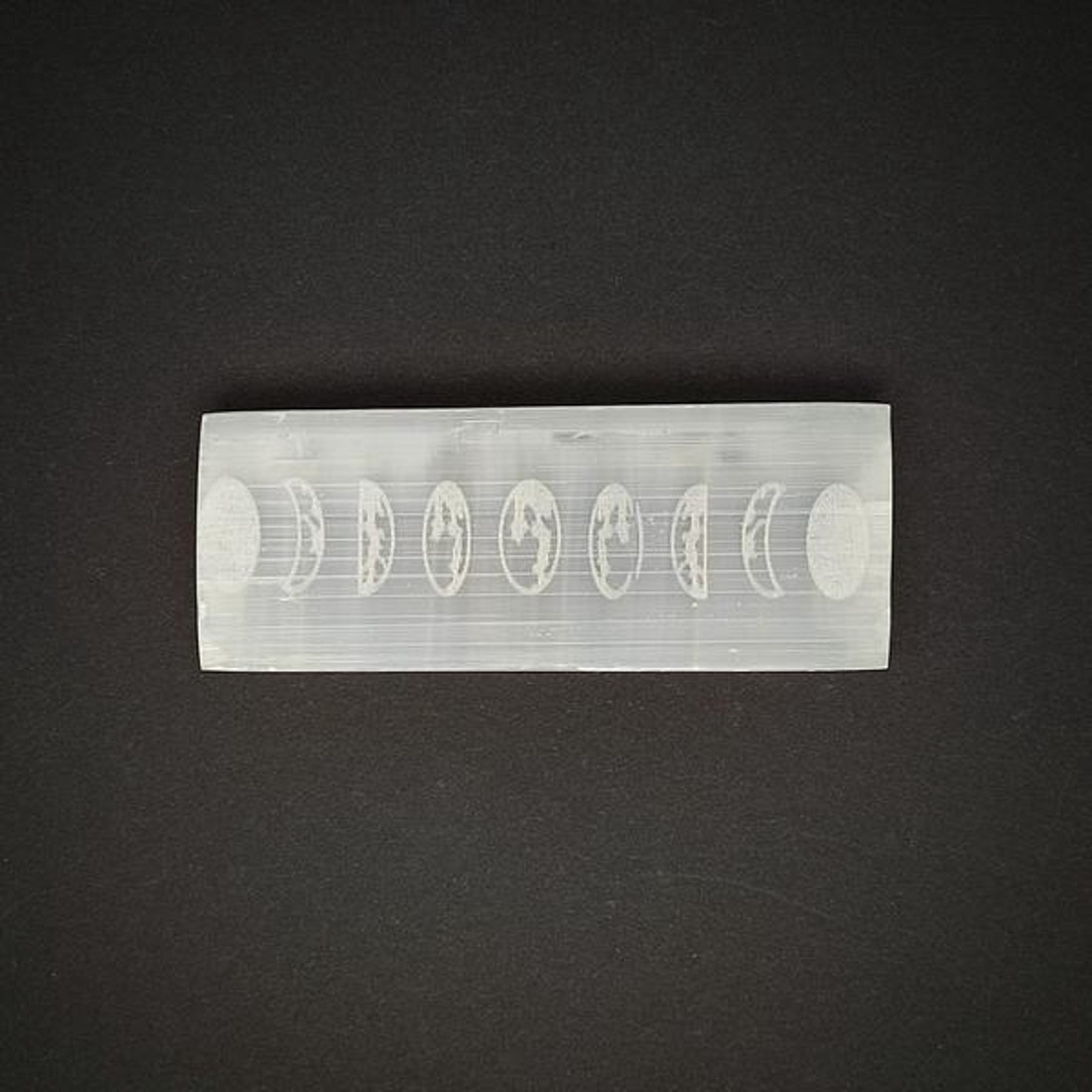 Szelenit lap hold 3x10cm - kellékek & szerszámok - ásvány alapanyag - szelenit korong - Meska.hu Szelenit lap hold 3x10cm - kellékek & szerszámok - ásvány alapanyag - szelenit korong - Meska.hu